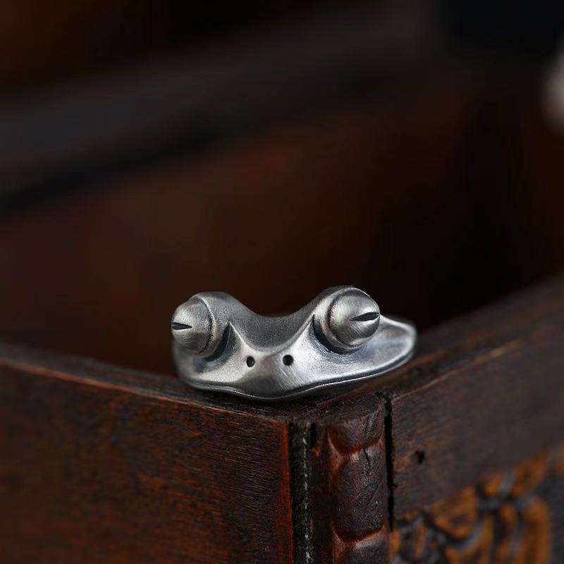 Men Accessories Drawing - Retro Distressed Frog Ring Voor Mannen