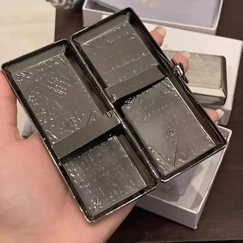 Draagbare luxe sigarettenkist  - Men Accessories Gadgets recensie en prijs