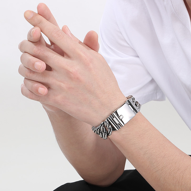 KALEN 22MM Twisted Link Chain  - Men Accessories Bd recensie en prijs