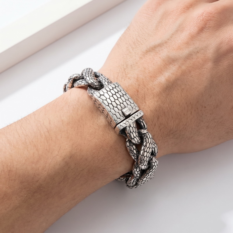 Kalen Snake Skin Cuban Link he - Men Accessories Bd recensie en prijs